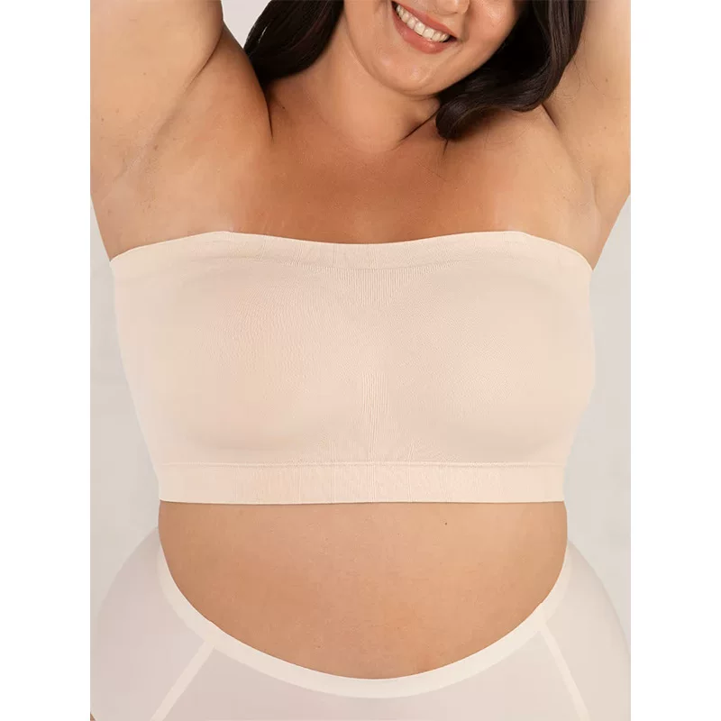Large-sized bra fixed cup, comfortable without steel ring, body-shaping silicone anti-slip strip, strapless